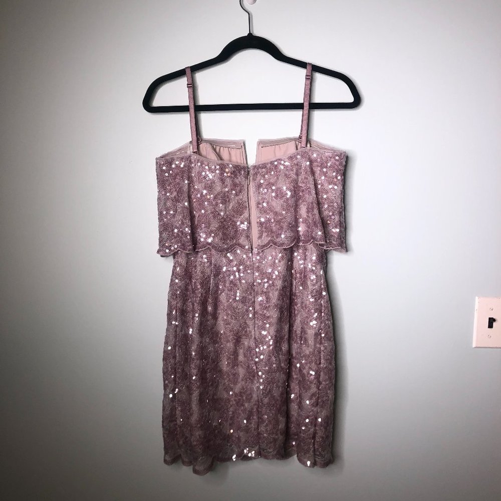 NWT BCBGMaxAzria Kate Dress in Lilac Mauve, Size 8 - Picture 6 of 10